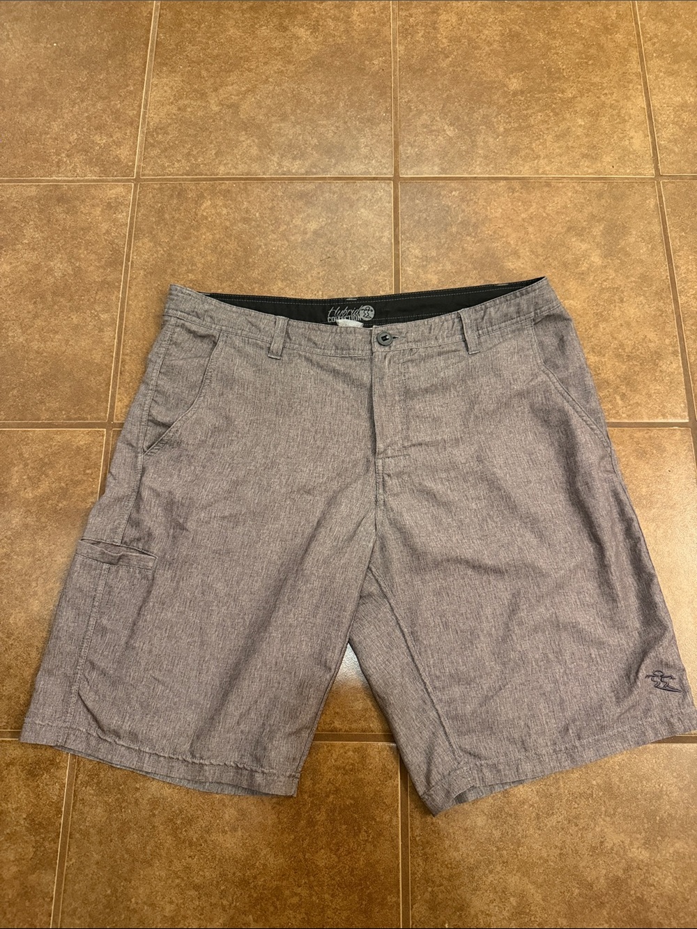 Men's Cargo Shorts in Light Gray - Comfortable Everyday Wear